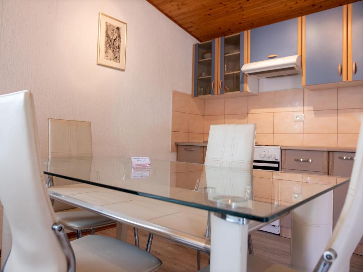 Apartmani Arijana Medulin Luaran gambar