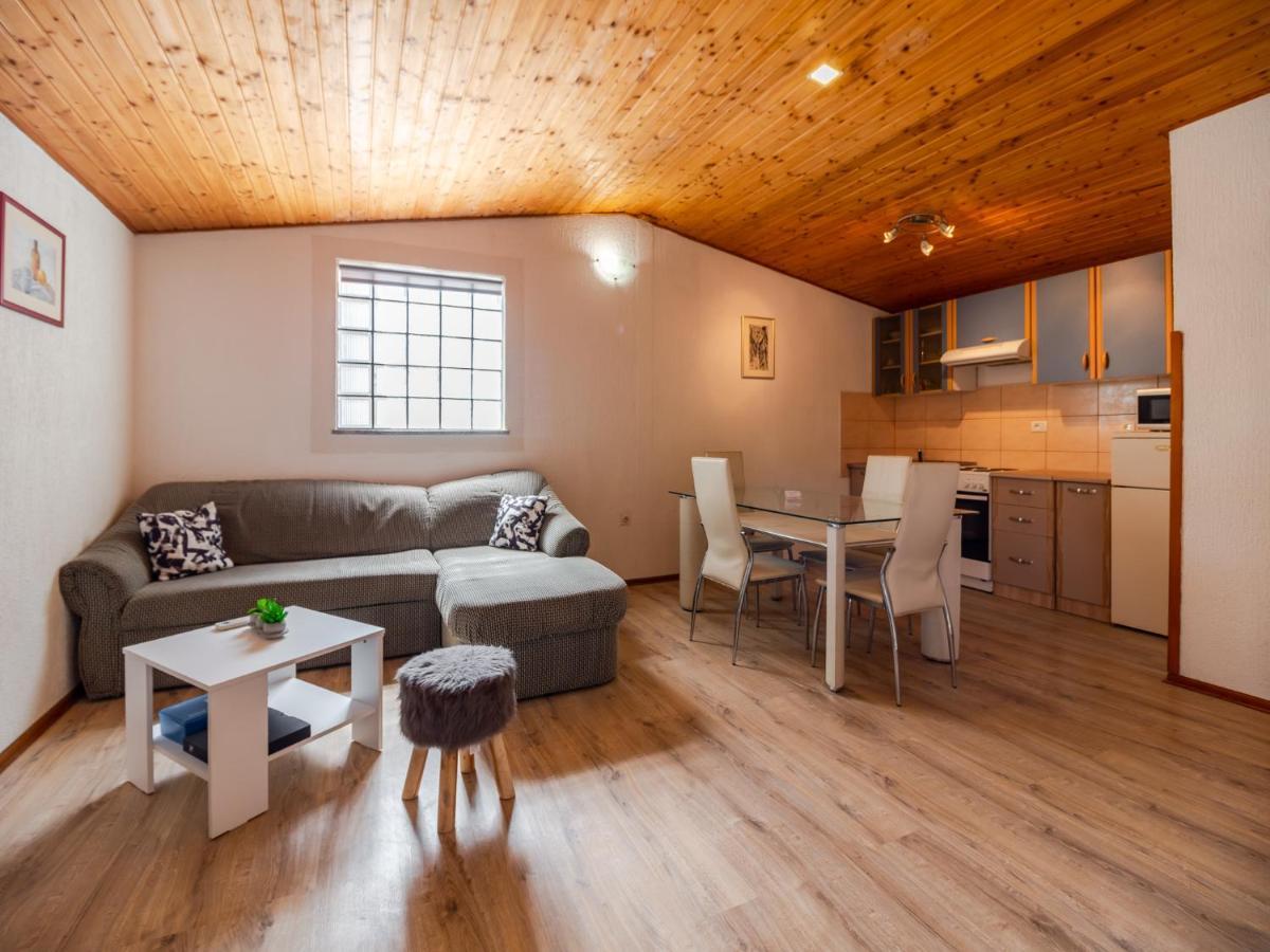 Apartmani Arijana Medulin Luaran gambar