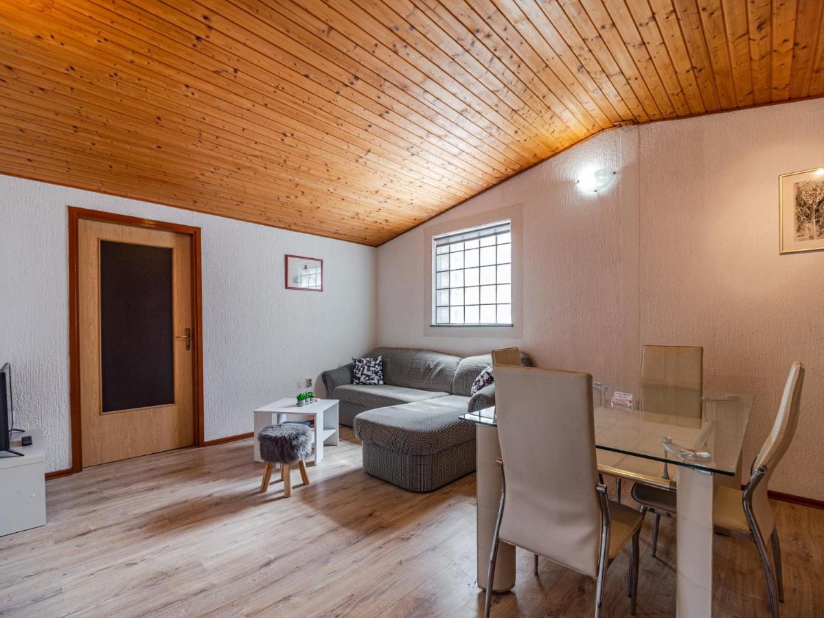 Apartmani Arijana Medulin Luaran gambar