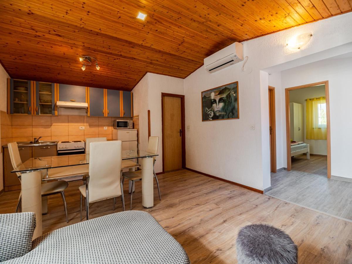 Apartmani Arijana Medulin Luaran gambar