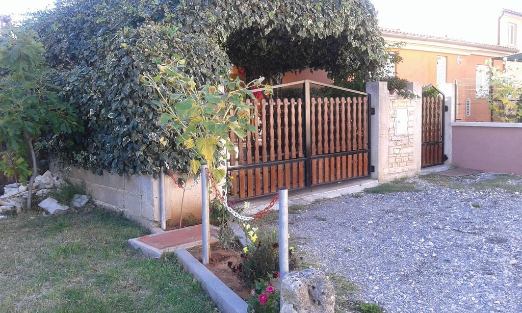 Apartmani Arijana Medulin Luaran gambar